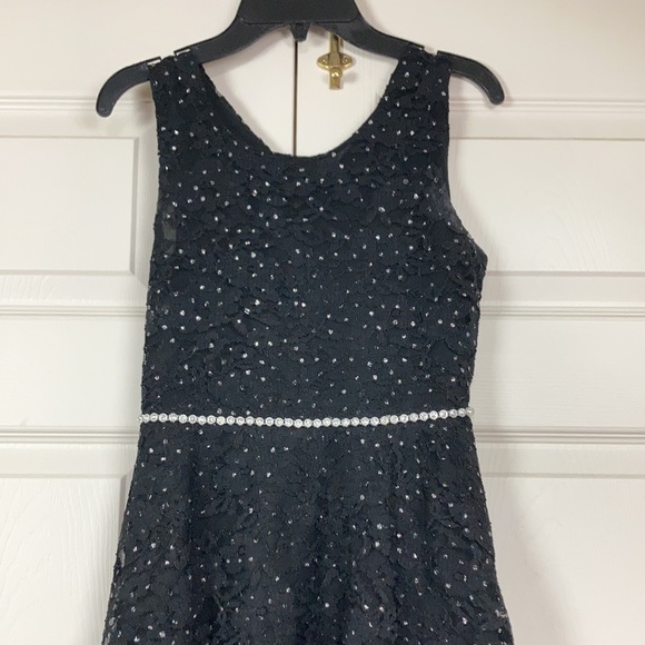 Speechless Jeweled Waist Flutter Sleeve Dress Size 14 - Picture 3 of 10